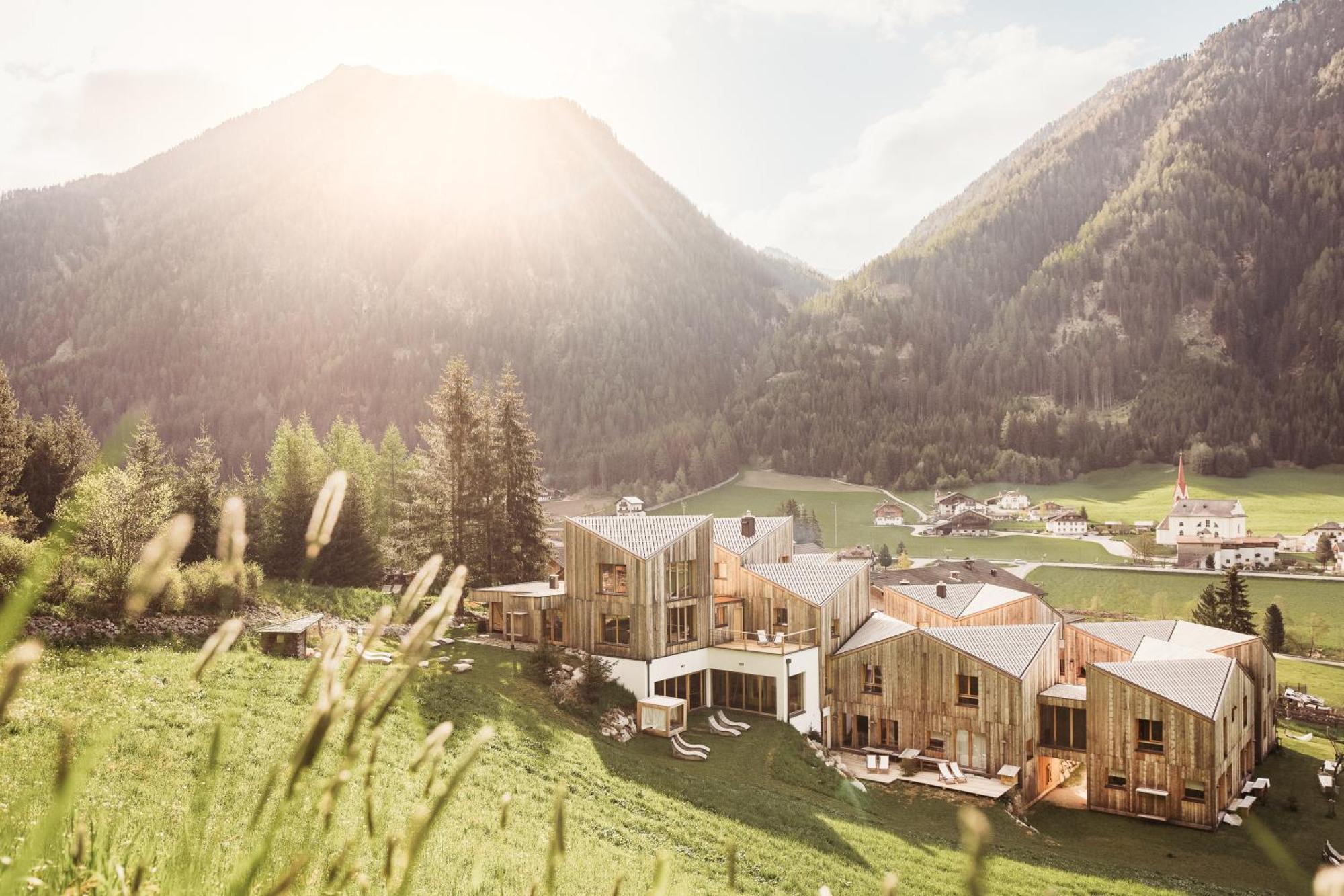 Apparthotel Bio Natur Refugium Blaslahof Santa Maddalena in Casies 外观 照片
